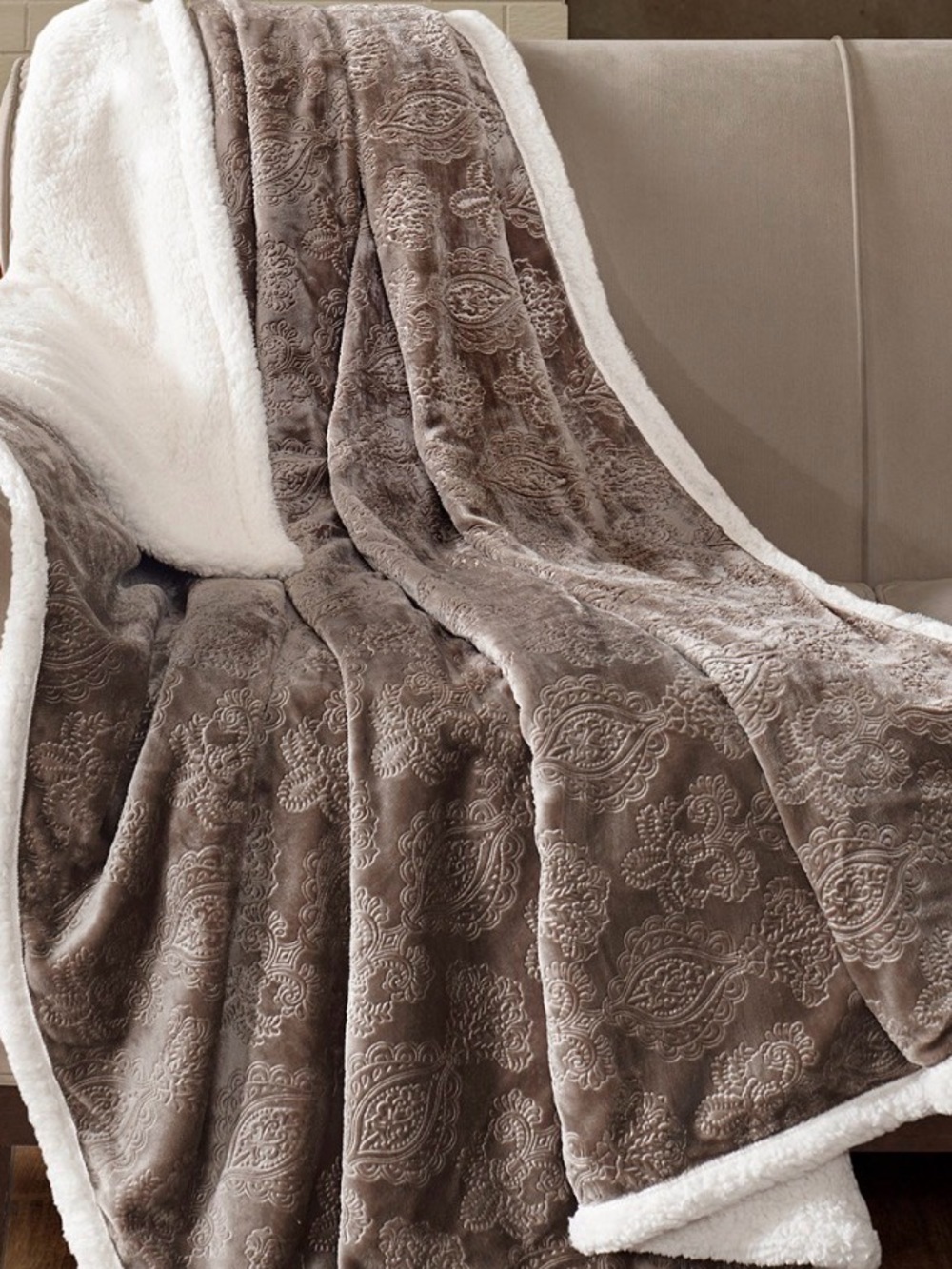 Madison Park Elma Embossed Plush Throw